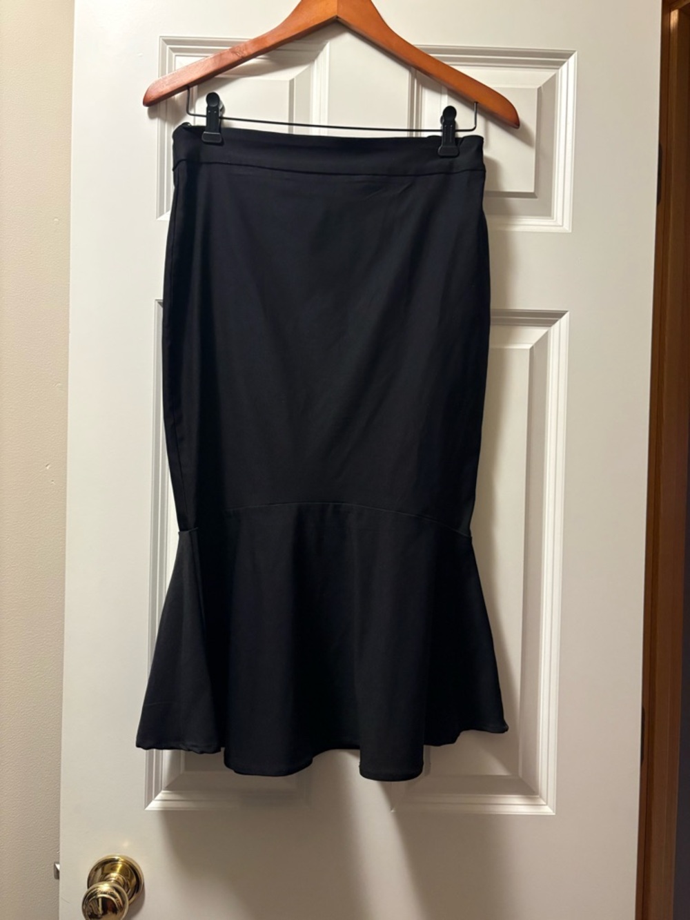 T Tahari Black Flared Hem Women's Skirt